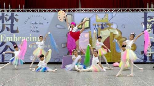 西門舞蹈社學生將舞蹈融合梵谷畫作