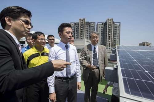 市長參加新竹市立中小學太陽能光電啟用典禮